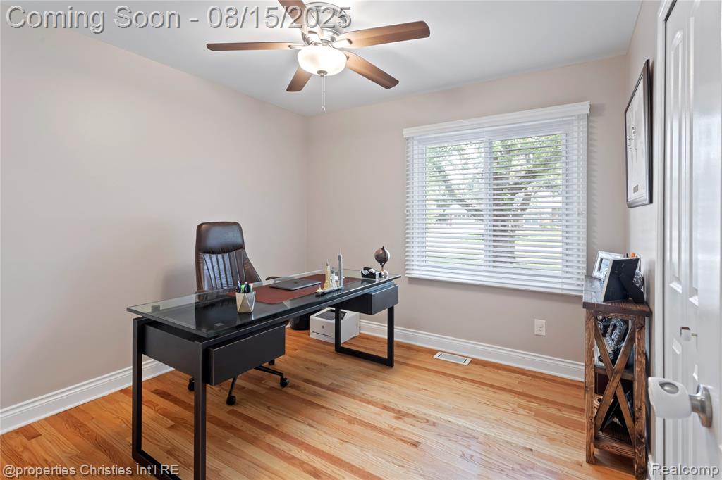 5570 Tadworth Place, West Bloomfield, MI — Photo 31