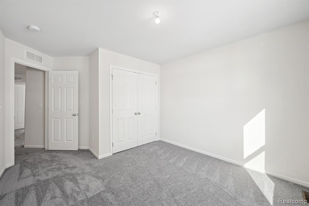 700 Knollwood Bend, Chelsea, MI 48118 — Photo 24