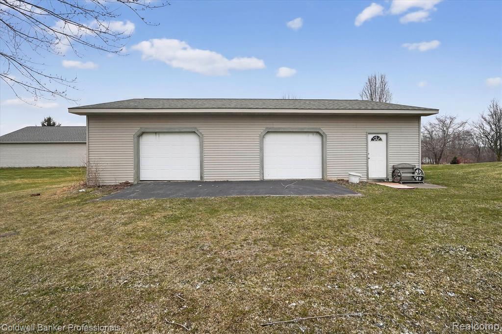 10310 Sharp Road, Swartz Creek, MI 48473 — Photo 47