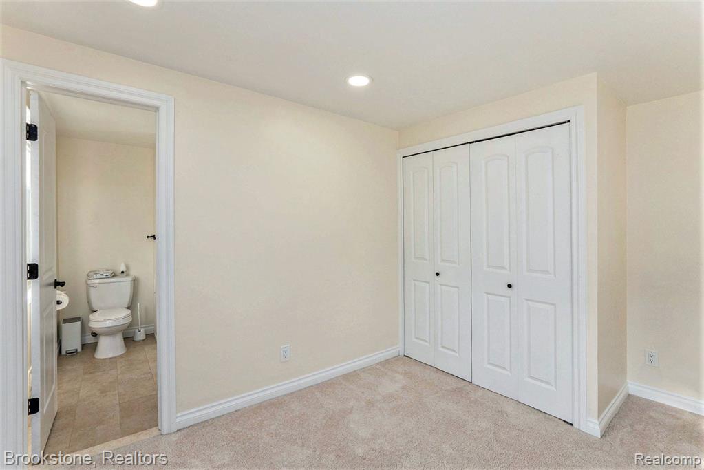 6533 POST OAK Drive, West Bloomfield, MI — Photo 30