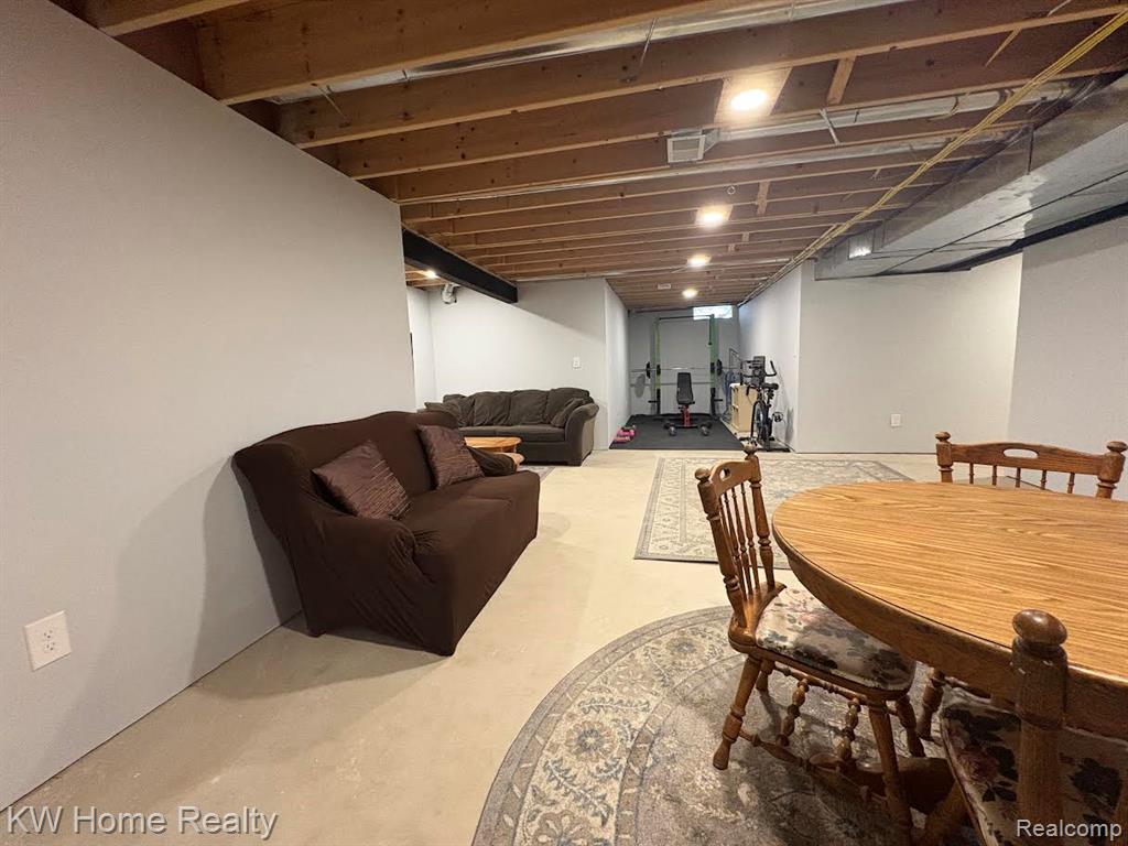 39605 Dorchester Circle, Canton, MI 48188 — Photo 30