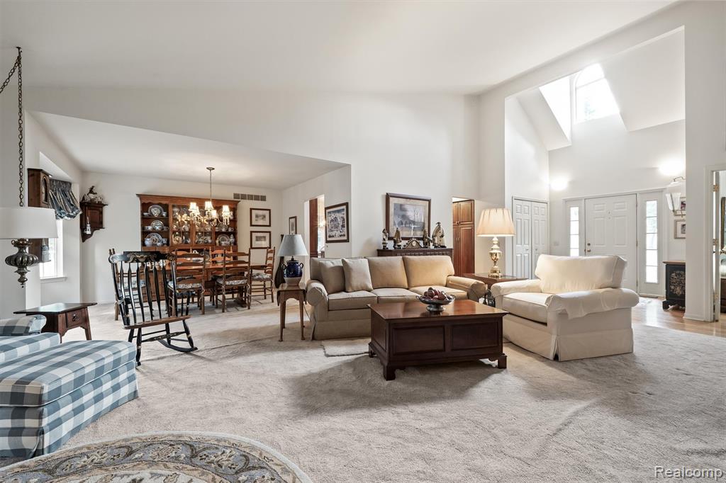 7260 Willow Oak Drive, West Bloomfield, MI 48324 — Photo 8