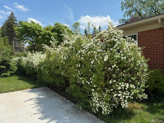 27948 Green Willow Street, Farmington, MI 48331 — Photo 59