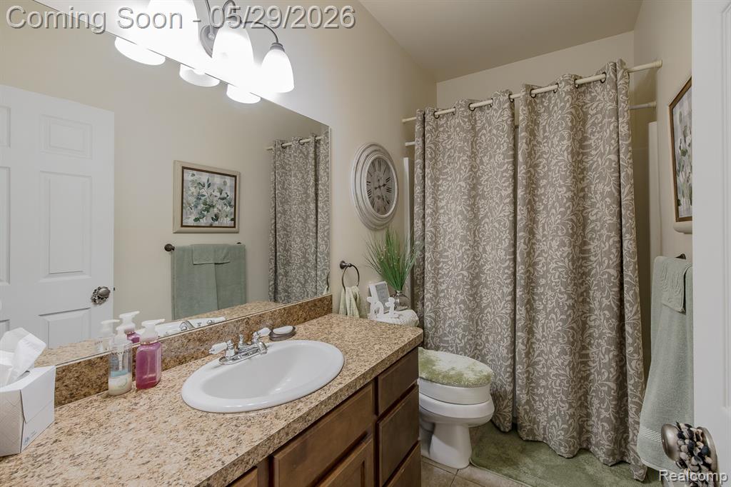 2740 Diane Marie Court, Waterford, MI 48329 — Photo 27
