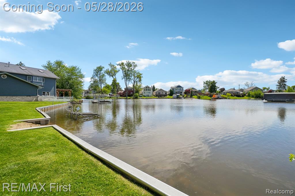 9403 Buckingham Street, White Lake, MI — Photo 38