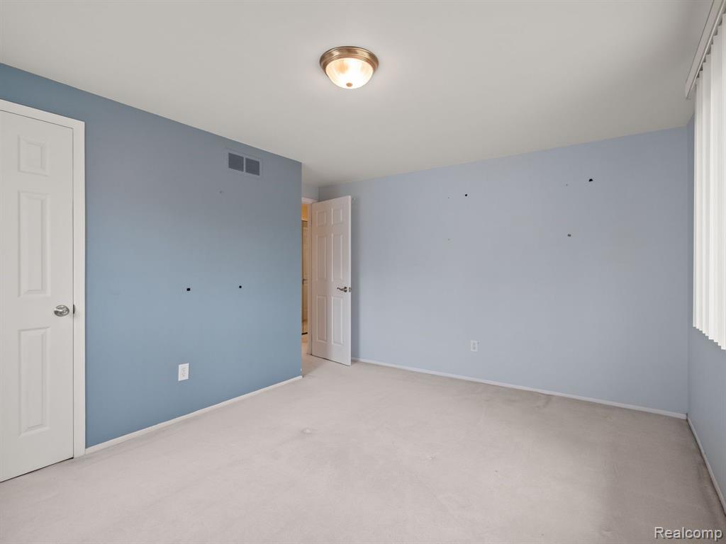 4783 STODDARD Drive, Troy, MI 48085 — Photo 6