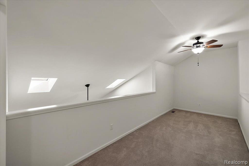 8133 SPRINGDALE Drive, 62, White Lake, MI — Photo 38