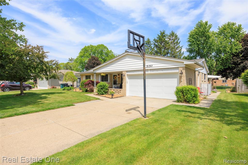 5150 Dayton Drive, Troy, MI 48085 — Photo 30