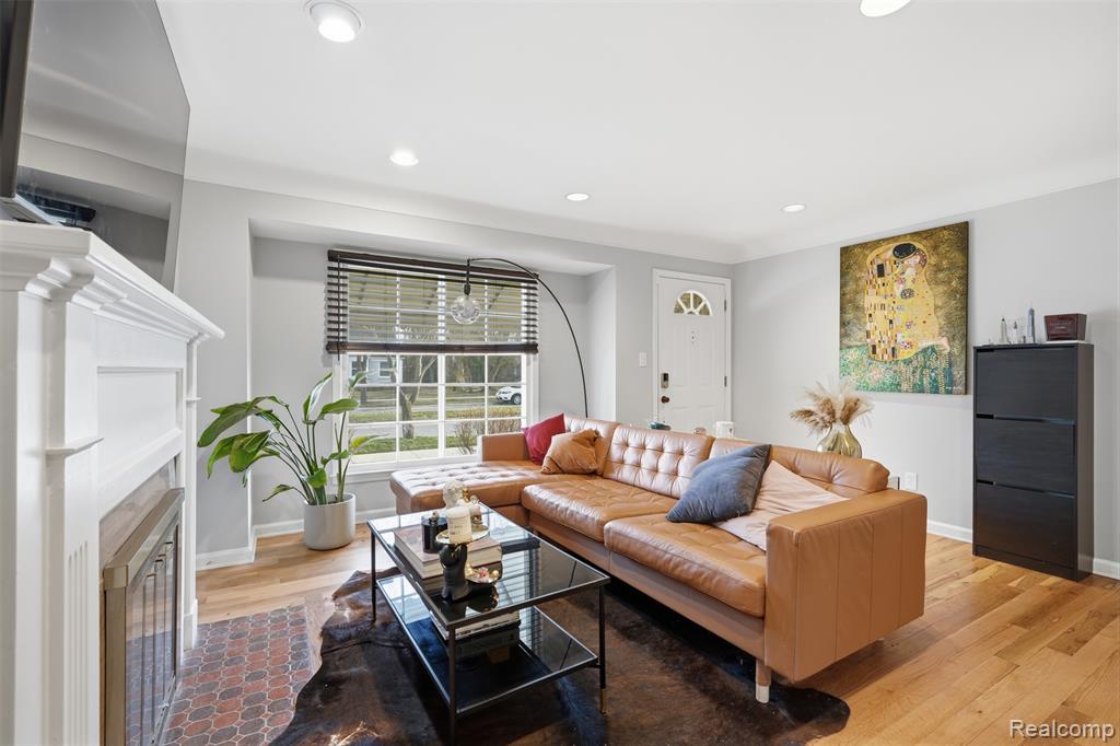 14000 Lincoln Street, Oak Park, MI 48237 — Photo 10
