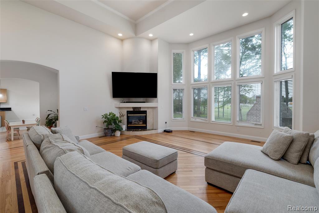 52041 Loon Court, Shelby Twp, MI 48315 — Photo 4