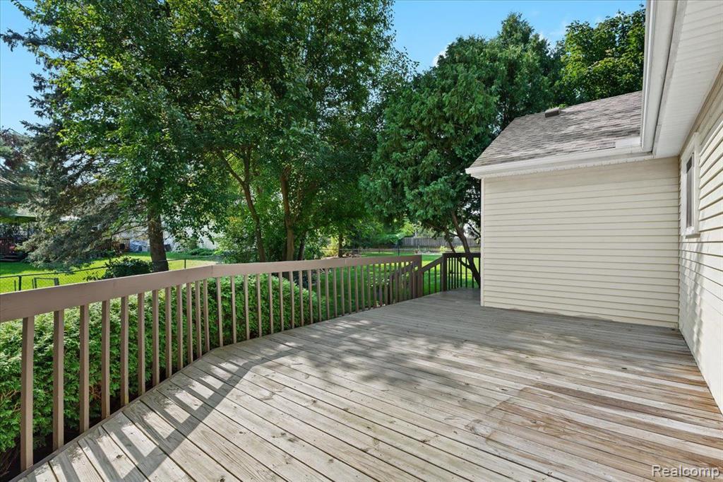 773 OAK RIDGE Drive, Brighton, MI 48116 — Photo 8