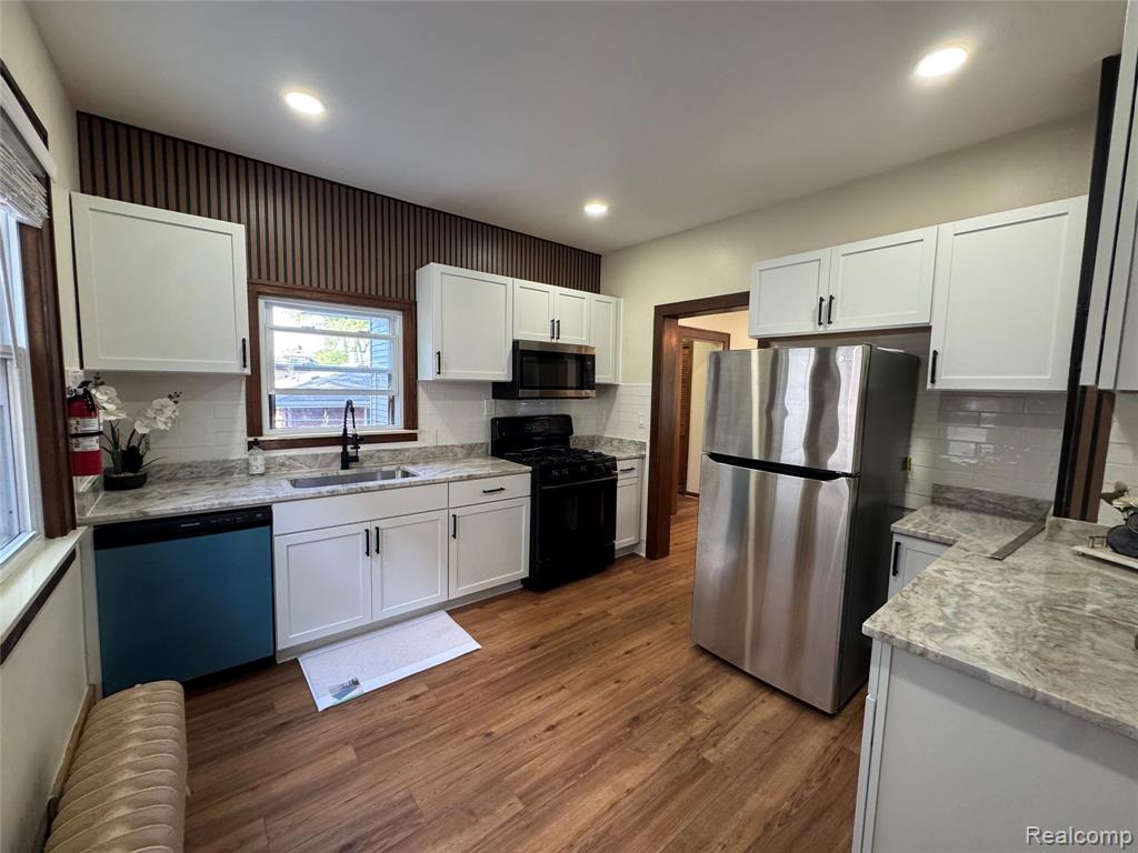 563 Eureka Road, Wyandotte, MI 48192 — Photo 5