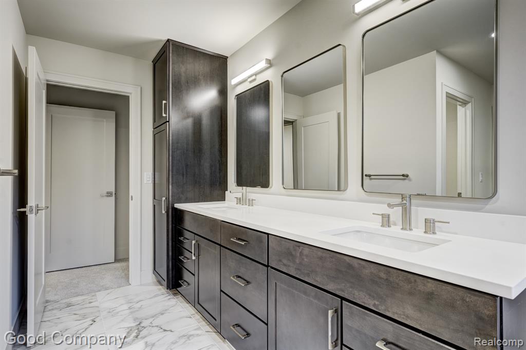812 Irving Avenue, Royal Oak, MI 48067 — Photo 49