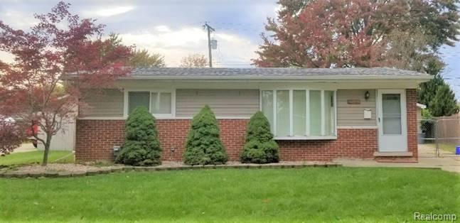 35633 SEVILLE Street, Clinton Twp, MI 48035