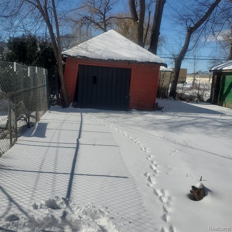 8229 Carlin, Detroit, MI 48228 — Photo 4