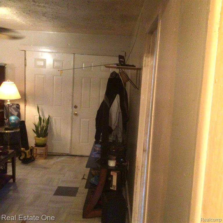 2956 WESTERN Street, Detroit, MI 48209 — Photo 6