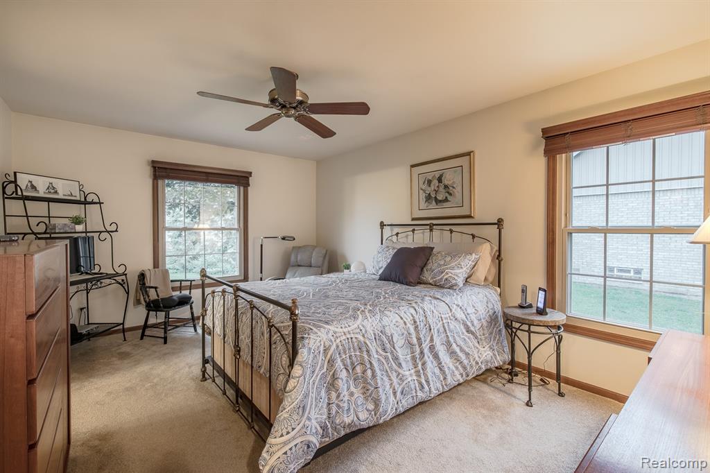 4614 Lehigh Drive, Troy, MI 48098 — Photo 31