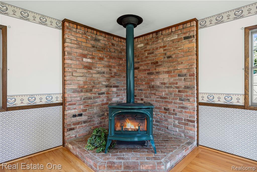 48374 Cardinal Street, Shelby Twp, MI 48317 — Photo 17