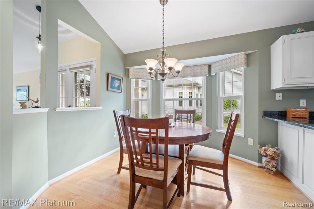 2336 Swans Cove, 7, Fenton, MI 48430 — Photo 16