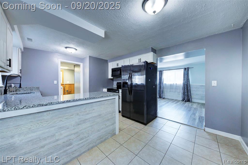 4476 Weddel Street, Dearborn Heights, MI 48125 — Photo 37