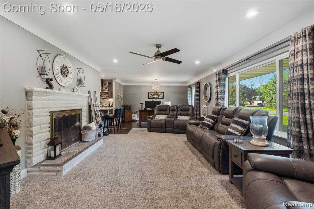 21420 Salisbury Avenue, Grosse Ile, MI 48138 — Photo 4