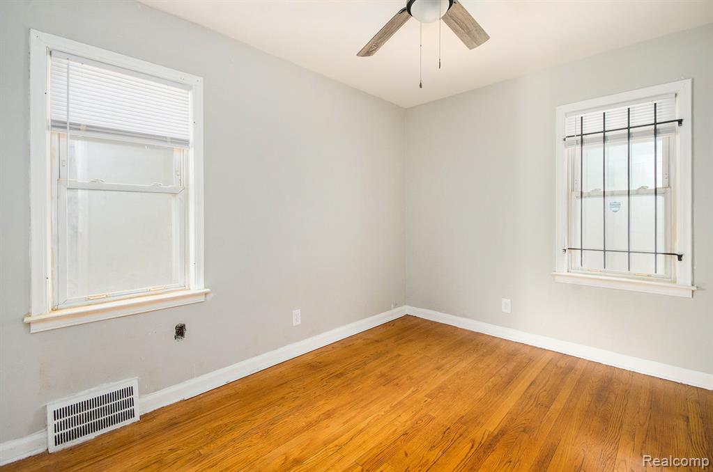 20206 Greeley Street, Detroit, MI 48203 — Photo 18