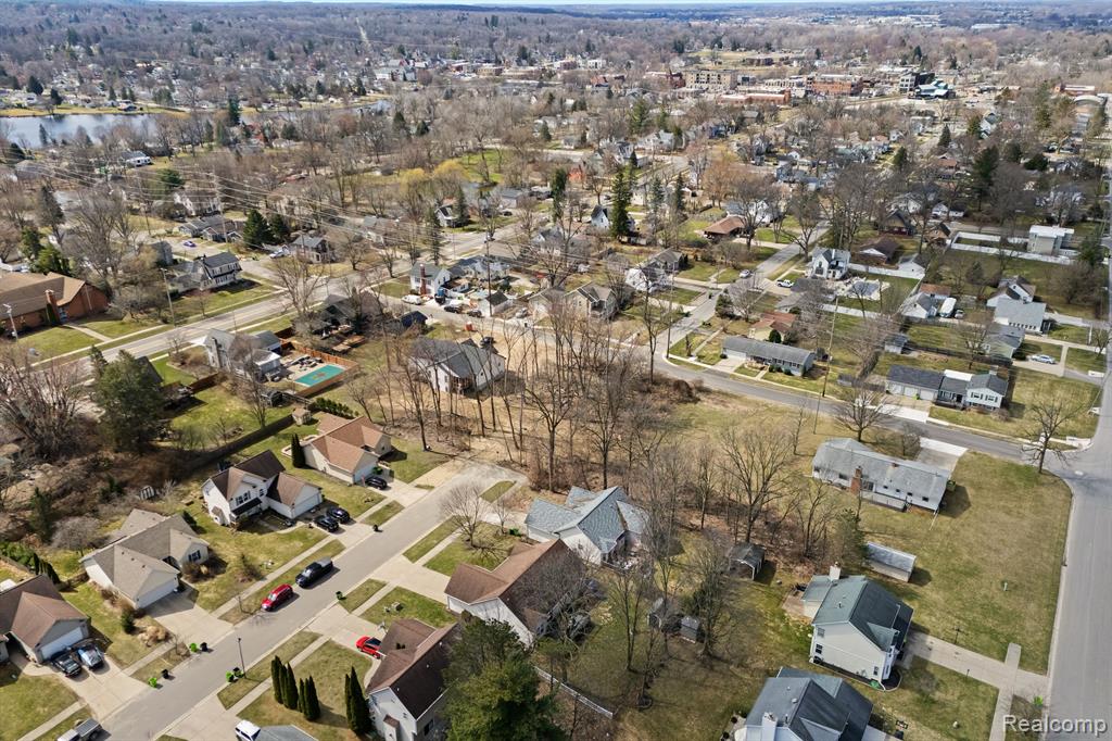 755 1ST Street, Fenton, MI 48430 — Photo 31