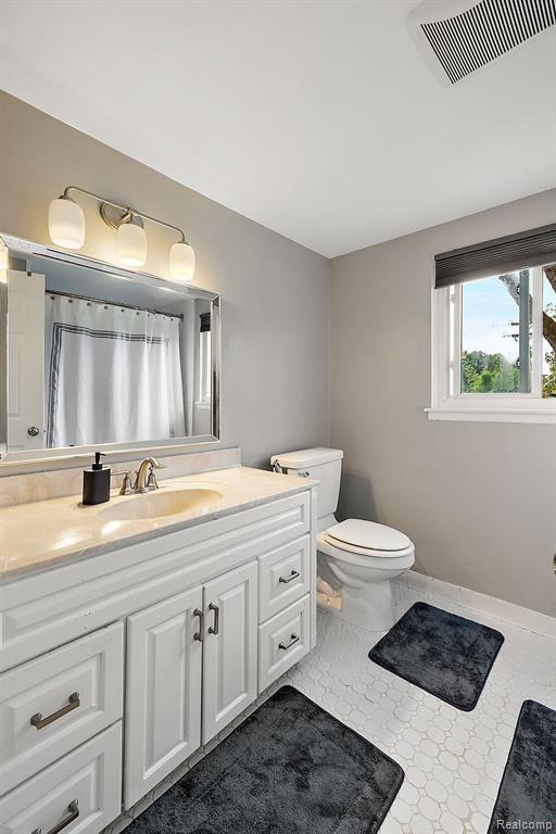 1000 CANTERBURY Street, Northville, MI 48167 — Photo 29