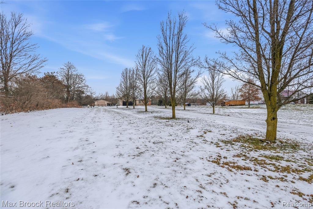 6145 Wildcat Road, MI 48032 — Photo 49