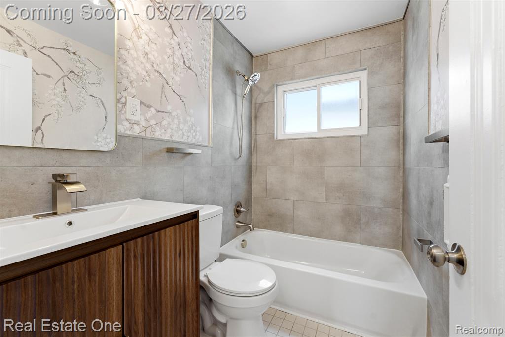 6778 Buckingham Avenue, Allen Park, MI 48101 — Photo 15