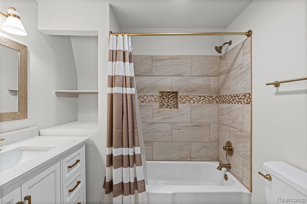 6273 Cold Spring Trail, Grand Blanc, MI 48439 — Photo 35