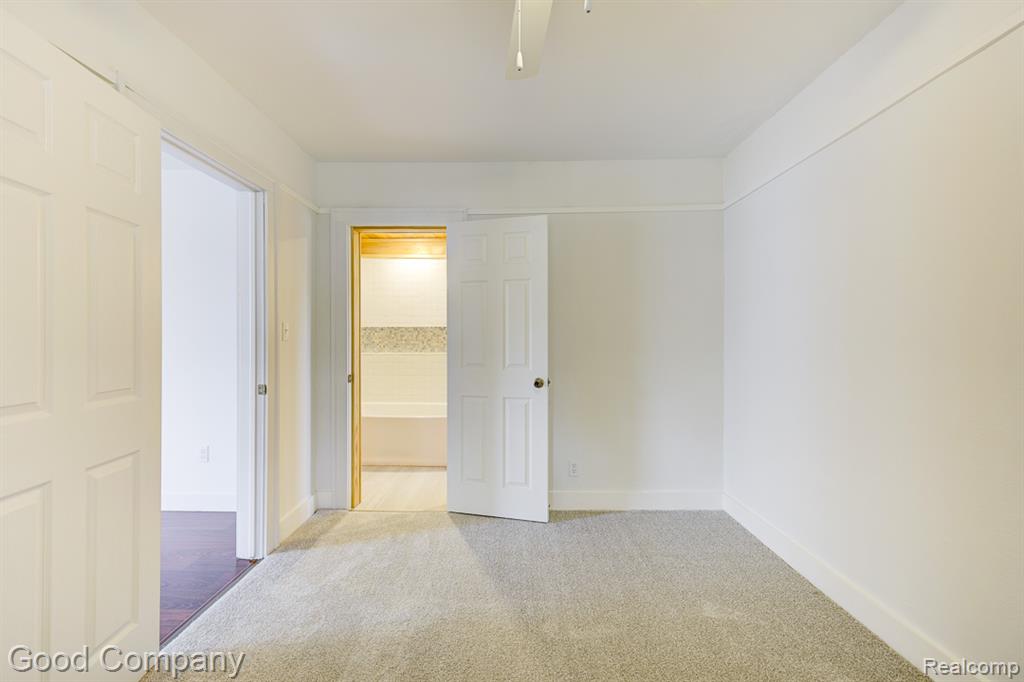 720 E Granet Avenue, Hazel Park, MI 48030 — Photo 34