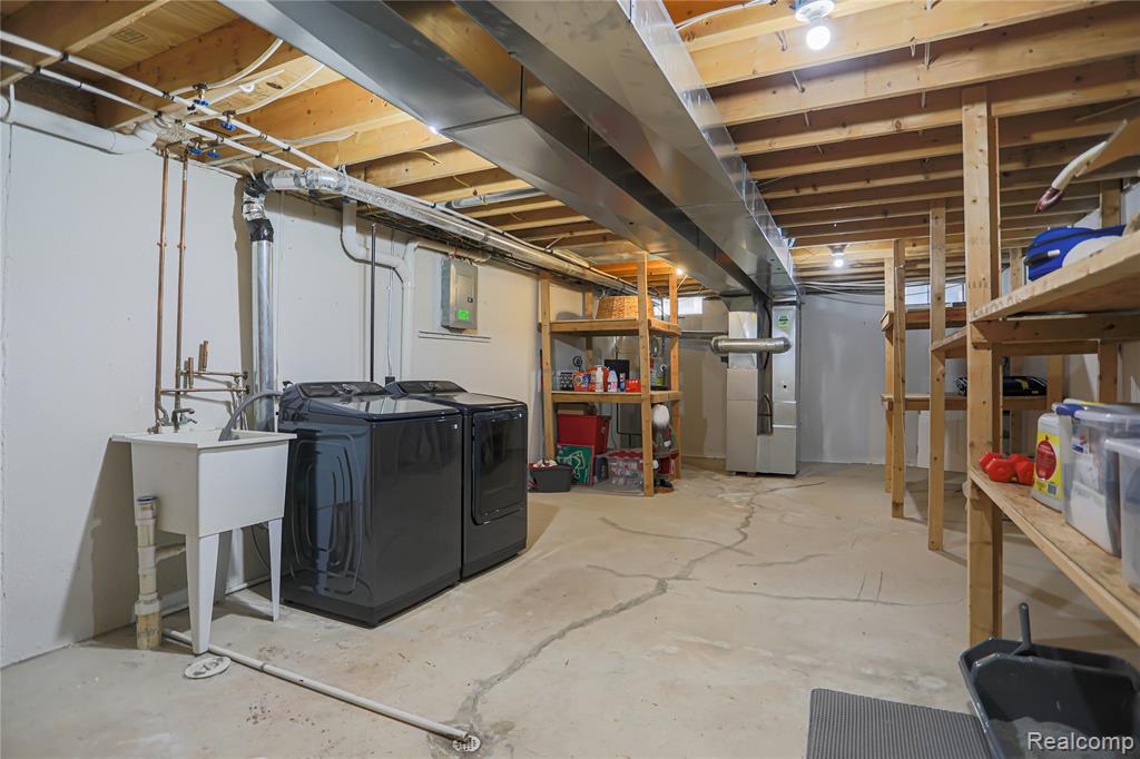 50578 Woodbury Drive, New Baltimore, MI 48047 — Photo 20