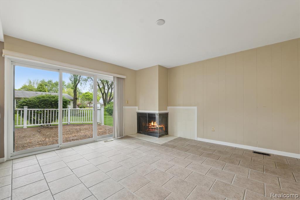 4134 Cypress Drive, Troy, MI 48085 — Photo 19