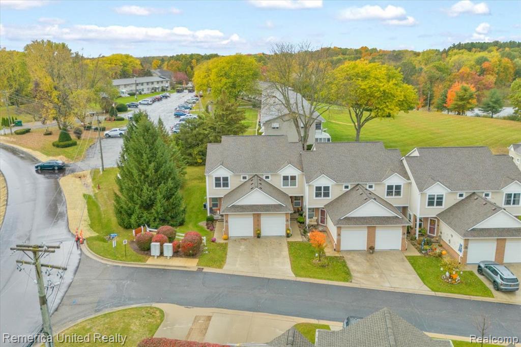 5908 Woodruff View Drive, Brighton, MI 48116 — Photo 33