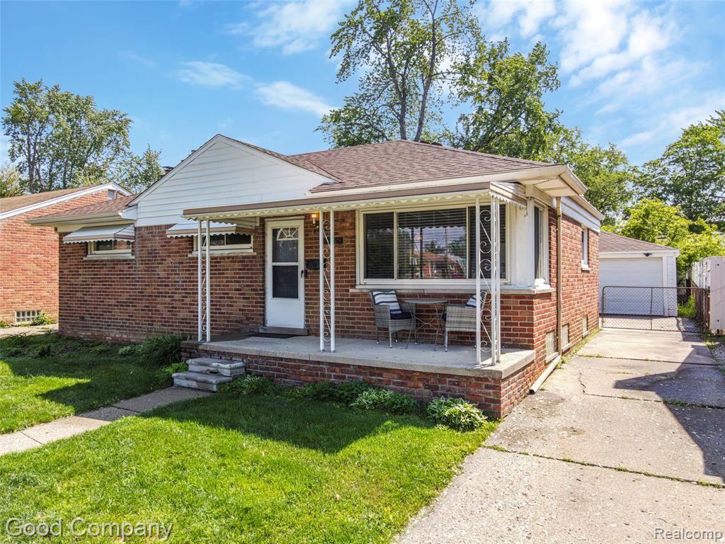 28748 Herbert Street, Madison Heights, MI 48071
