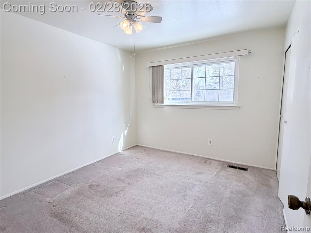 611 E Fox Hills Drive, 36, Bloomfield Hills, MI 48304 — Photo 16