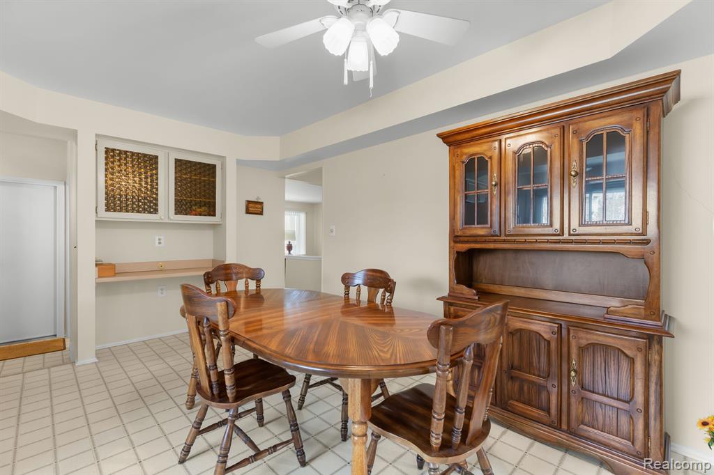 4151 red cedar Street, Trenton, MI 48183 — Photo 12