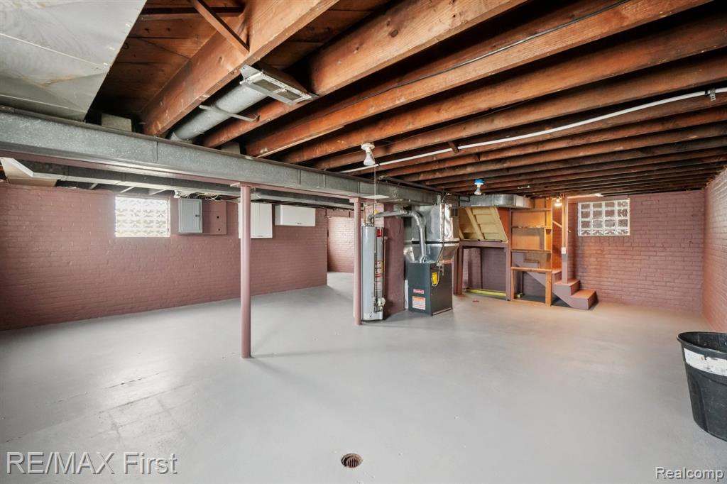 7726 Coolidge, Center Line, MI 48015 — Photo 24
