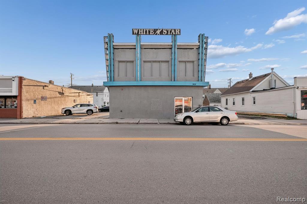 9819 Conant Street, Hamtramck, MI 48212 — Photo 4