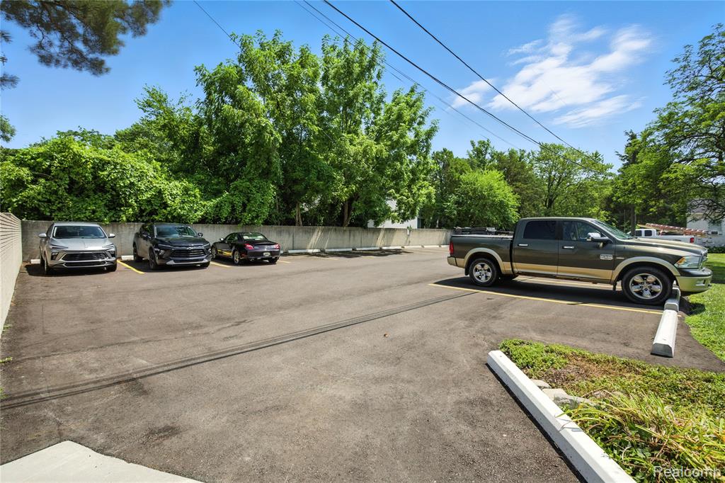 513 S MAIN Street, Clawson, MI — Photo 19