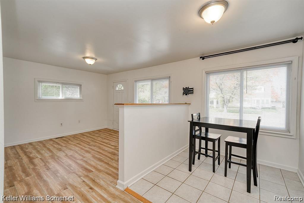861 W LEWISTON Avenue, Ferndale, MI 48220 — Photo 5
