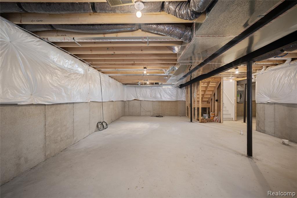 16085 Catalpa Ridge Drive, Holly, MI 48442 — Photo 24