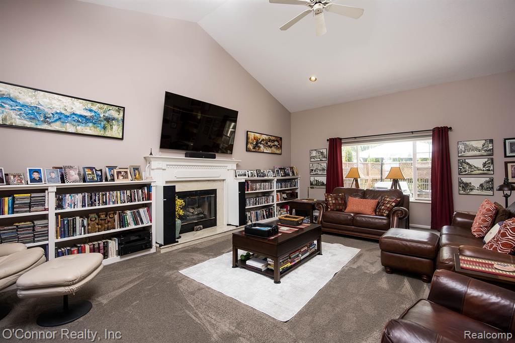 474 Colorado Avenue, Marysville, MI 48040 — Photo 5