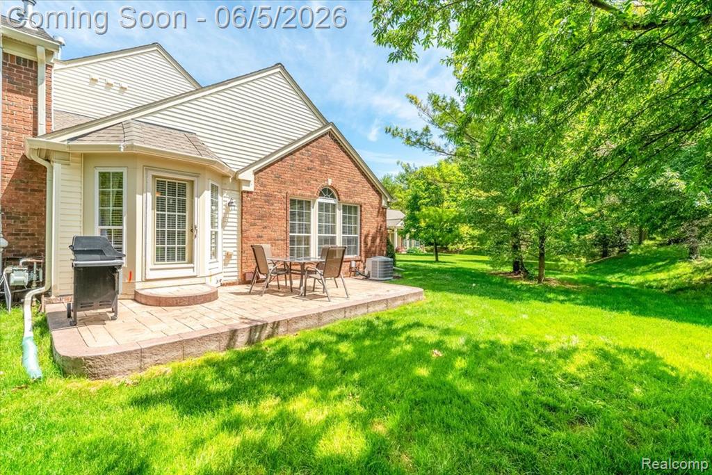 49105 Hawksburry Road, Canton, MI 48188 — Photo 43