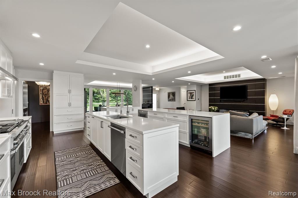 7400 Parkstone Lane, Bloomfield Hills, MI 48301 — Photo 21