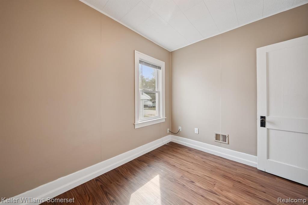 1511 E Harry Avenue, Hazel Park, MI 48030 — Photo 21