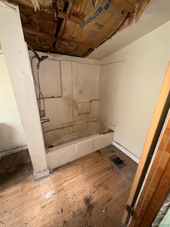 510 Harris Street, Jackson, MI 49201 — Photo 13