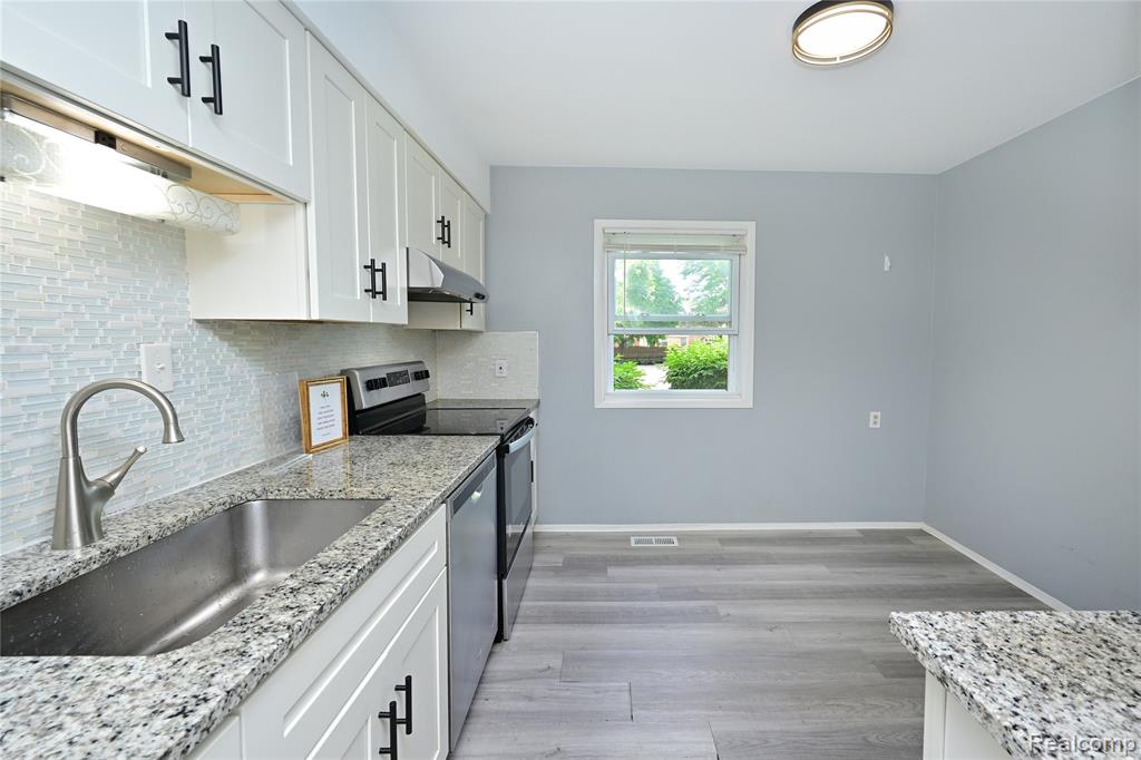 5177 Buckingham, Troy, MI 48098 — Photo 7