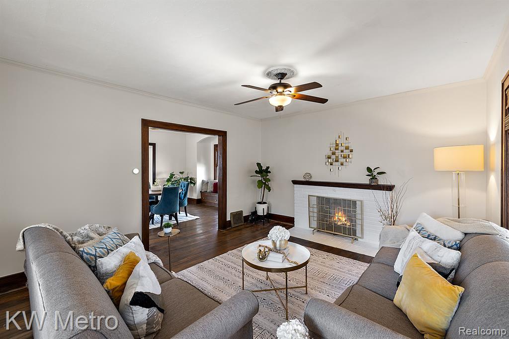 919 N WASHINGTON Avenue, Royal Oak, MI 48067 — Photo 4
